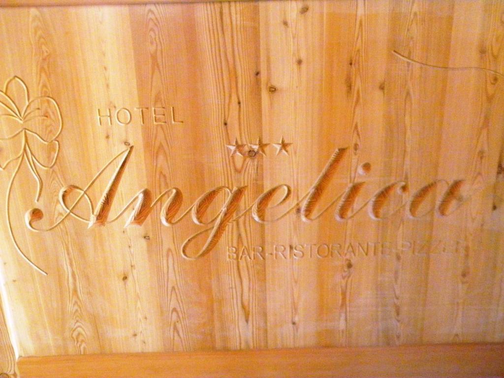 Hotel Angelica Ливиньо Экстерьер фото